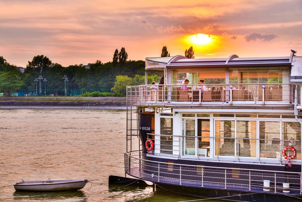 Vogue Boat Apartments Budapest Luaran gambar